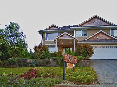 Wild Pacific Guest Suites Ucluelet Exterior foto